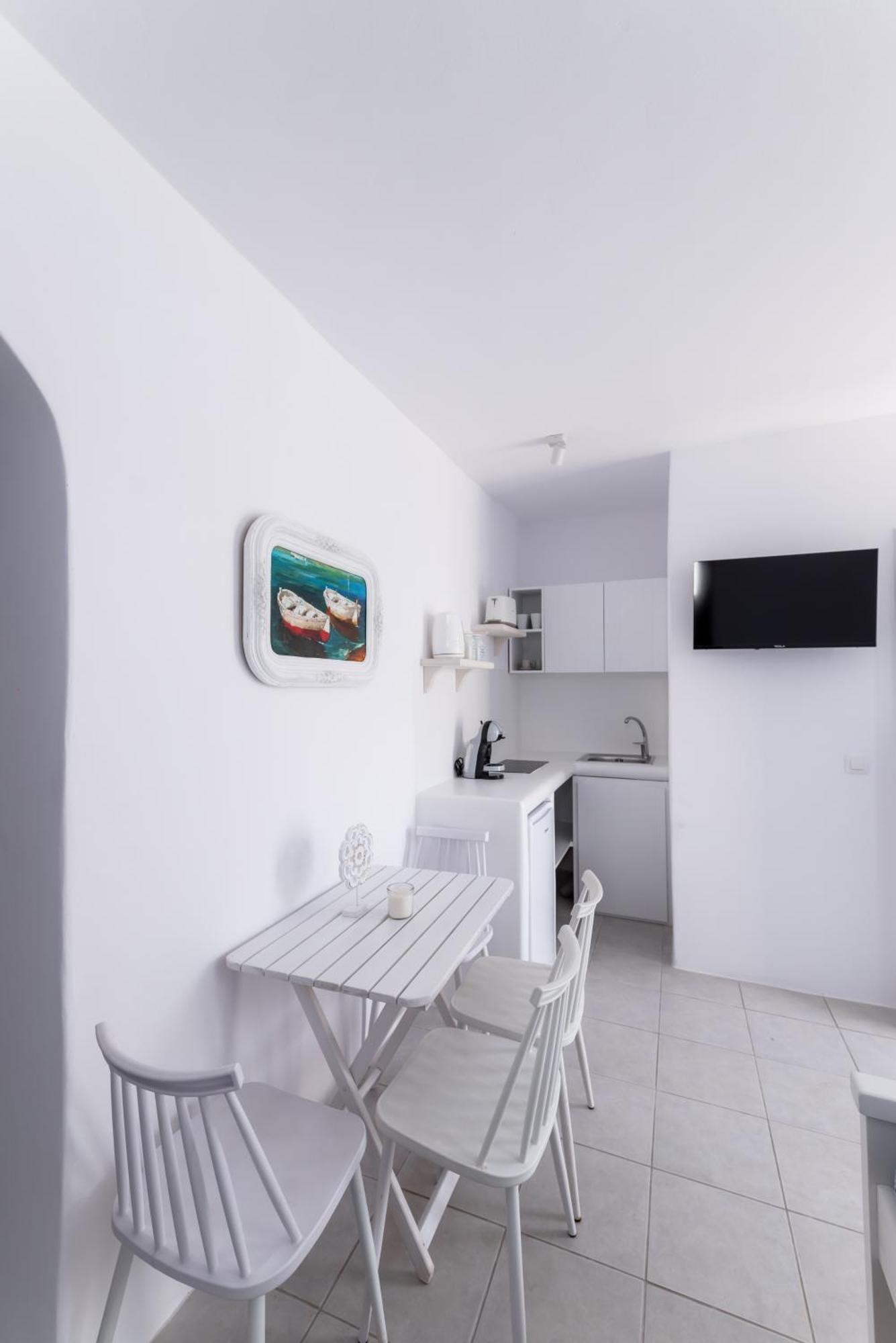 Olive Tree Mykonos Town Semi-Basement Apartment Exterior foto
